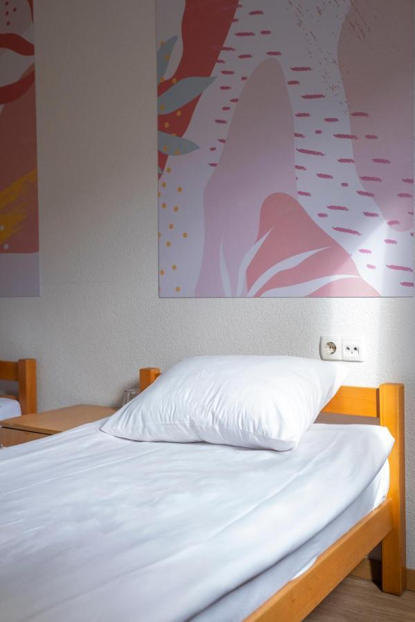 Mint Hotel Prizren Extérieur photo