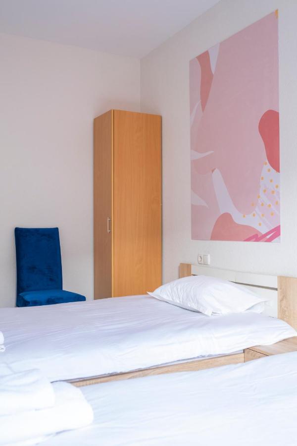 Mint Hotel Prizren Extérieur photo